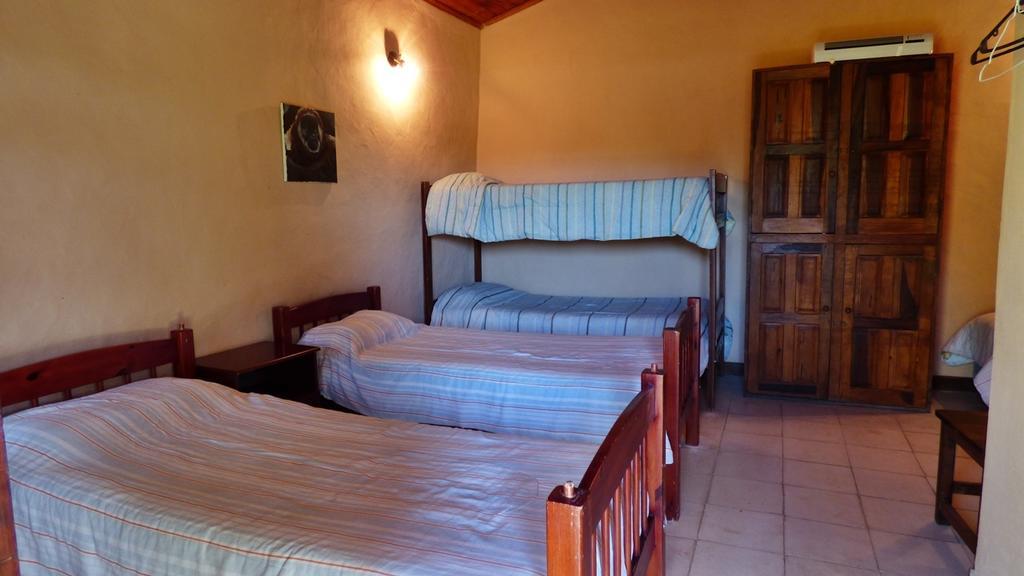 Posada El Yacare Colonia Carlos Pellegrini  Δωμάτιο φωτογραφία