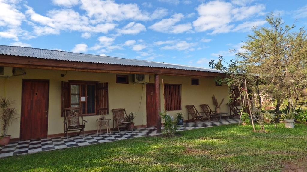 Posada El Yacare Colonia Carlos Pellegrini  Εξωτερικό φωτογραφία